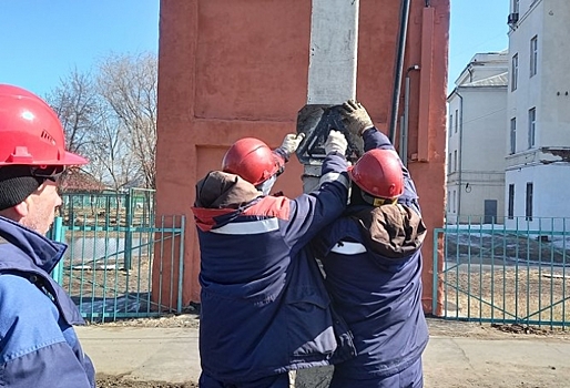 «Омскэлектро» реконструирует линии электропередач в Ленинском округе