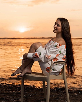 Как очаровательна: Анна Щербакова в летнем платье