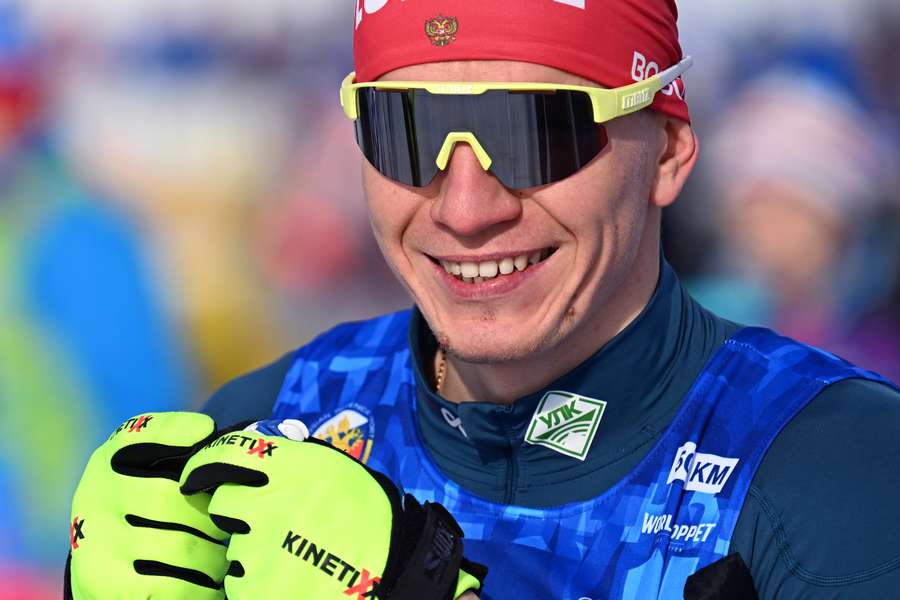 Большунов выиграл восьмую гонку подряд на Кубке России