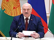 Лукашенко выписал стипендию для одаренных детей своему младшему сыну