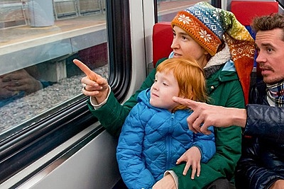 Более 23,7 млн семей с детьми проживает в России
