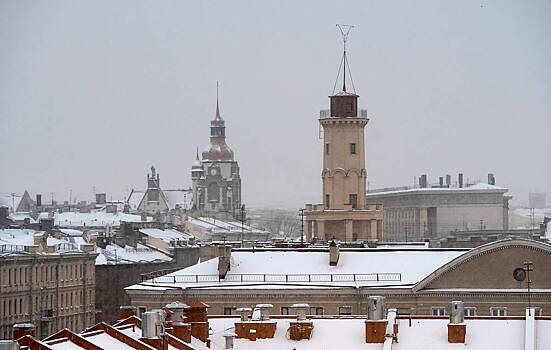 В Петербурге обнаружили подъезд среди парадных