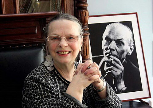 Избили? Нина Акимова госпитализирована