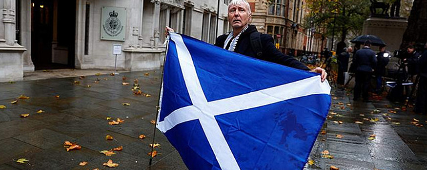 Первый министр Шотландии Стерджен заявила о разочаровании решением британского суда о референдуме