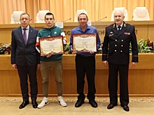 Двух жителей Арзамаса наградили почетной грамотой за задержание преступника