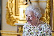 Елизавета II впервые за 70 лет пропустила королевские скачки