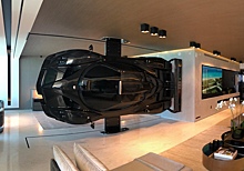 Суперкар Pagani стал частью декора гостиной комнаты