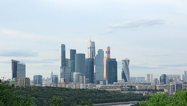За недостроенный небоскреб "Евразия" бизнесмен должен банку 55 миллионов