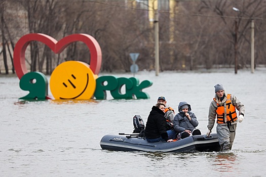 Часть города Орска затонула в результате весеннего паводка