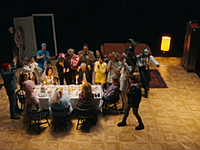 «Дом с Маяком» и MORE напомнили всем о поводах собрать(ся)