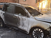 В Шахтах полицейские задержали подозреваемого в поджоге автомобиля