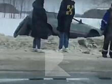 На Ряжском шоссе в Рязани автомобиль улетел в кювет