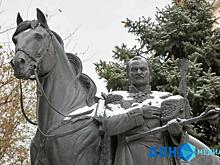 Губернатор: В Ростове организован специальный просмотр спектакля &laquo;Платов&raquo; для казаков