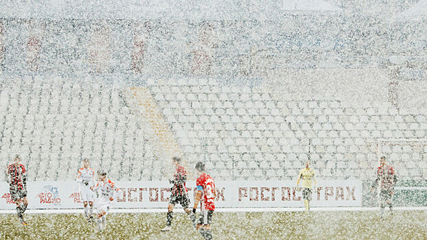 Матч в Перми прошёл при сильном снегопаде
