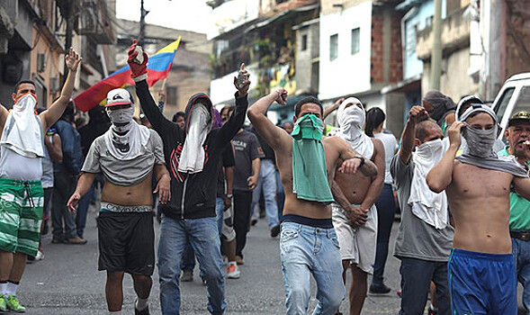 Кто стоит за госпереворотом в Венесуэле