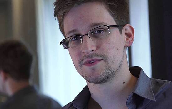 Пандемия внесла коррективы в жизнь Сноудена
