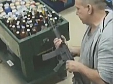 Мужчине не понравилась цена сигарет в магазине. И он заявился туда с винтовкой