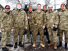 Великий полководец Аваков ведет ВСУ на восточную границу