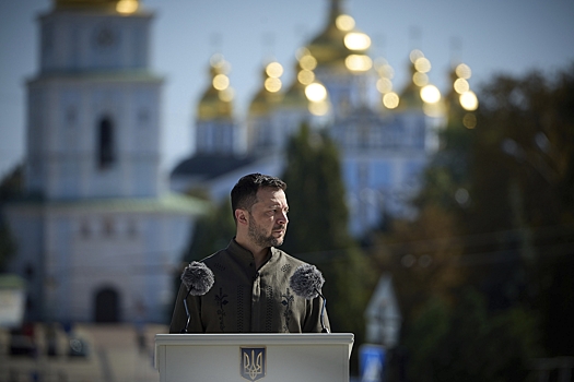 Украинские власти высказались об уступке территорий России