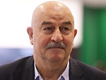 Черчесов встретился с Орбаном на матче «Ференцвароша»: «Премьер-министр обожает футбол – сам играл и любит смотреть его вживую. В Испании он не упустил шанс сходить на мадридское дерби в субботу»