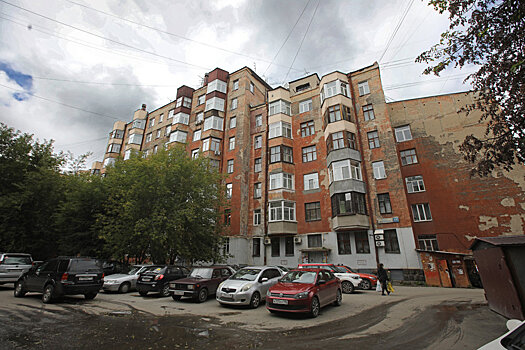 На Урале жилым домам-памятникам придется ждать ремонта еще 20 лет