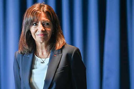 Мэр Парижа Идальго уходит из соцсети X из-за дезинформации и антисемитизма