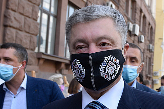 Охота на Порошенко: экс-президента сделали подозреваемым
