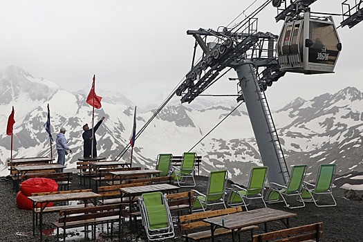 Подъем на Эльбрус по канатной дороге закрыли после гибели трех человек