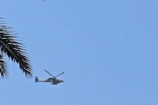 Появилось видео неудачной охоты израильского вертолета на дрон Shahed
