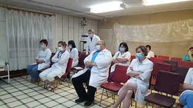 Глава города Вологды еще раз заверил медиков, что поликлиника № 5 будет сохранена