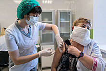 На Украине отказались увольнять медиков за нежелание вакцинироваться