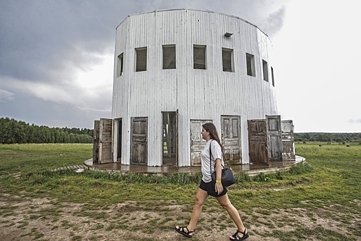 Баня-лекторий и самый длинный батут: зачем ехать на «Архстояние»