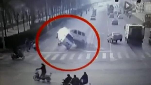 Загадочные прыгающие машины в Китае
