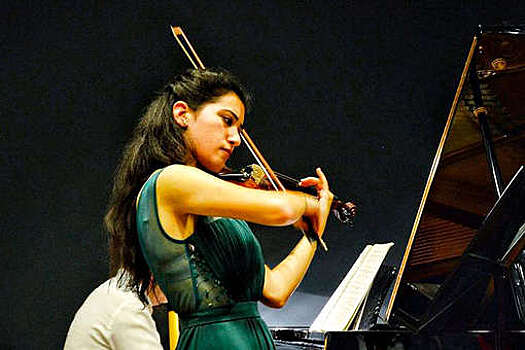 Российские скрипачки будут судиться с не допустившими их организаторами конкурса в Италии