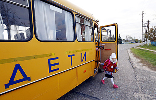 Как в регионах России готовятся к запрету на детские автобусы старше 10 лет