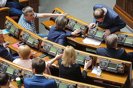 Верховная Рада отменила выборы президента Украины