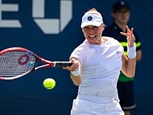 Звонарева проиграла Онс Жабер в четвертьфинале турнира WTA-250 в Нинбо