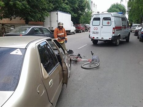 В Ливнах иномарка сбила велосипедиста-пенсионера