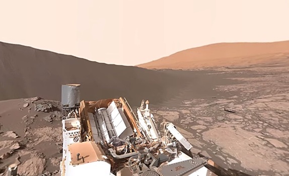 Curiosity устроил виртуальный тур по Марсу