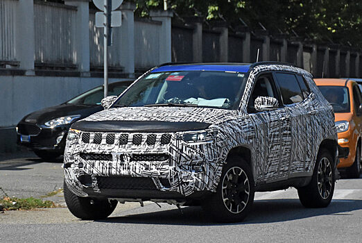  		 			Обновленный Jeep Compass 2022 года может дебютировать в ноябре 2020 		 	