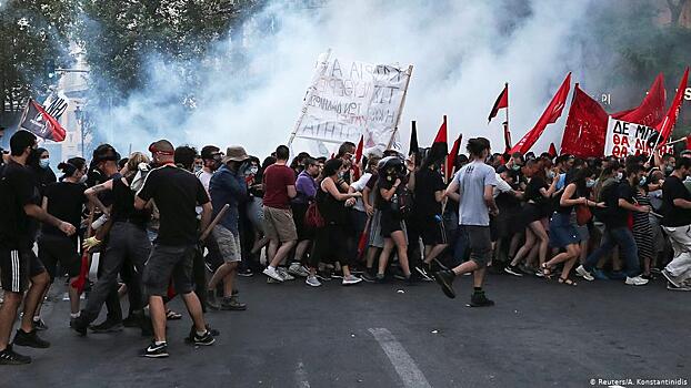 В Греции начались массовые протесты