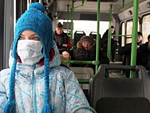 Омичи нарушают масочный режим в общественном транспорте