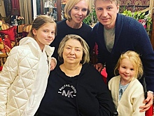 Ягудин и Тотьмянина навестили Татьяну Тарасову