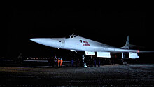 Минобороны показало возвращение Ту-160 в Россию