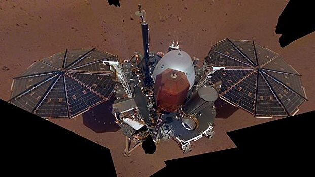 Зонд InSight сделал первые "селфи" на поверхности Марса