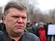 Полиция задержала депутата Мосгордумы Сергея Митрохина на встрече с избирателями в Москве