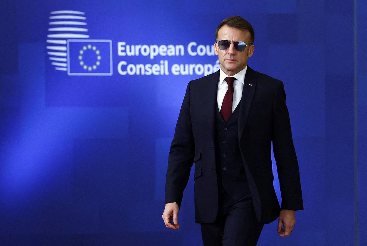 СВР раскрыла планы Макрона ликвидировать неугодных лидеров Африки