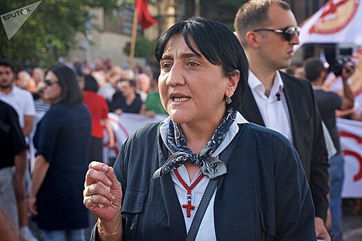 Кандидат в мэры Тбилиси Ирма Инашвили: из журналистики в политику