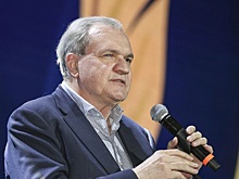 Патриарх Кирилл наградил главу Совета по правам человека Валерия Фадеева