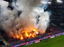 СЕННИКОВ: Фанаты – часть футбола, но нельзя, чтобы всё горело. И введите ограничения на фантатской трибуне – скажем, «18+», без детей и женщин